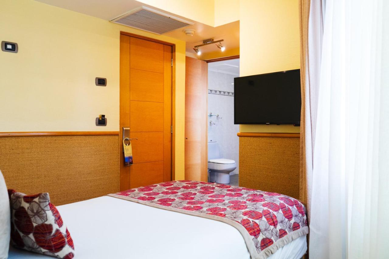 Hotel Restaurante Ankara Виня дел Мар Екстериор снимка
