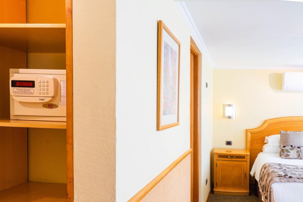 Hotel Restaurante Ankara Виня дел Мар Екстериор снимка